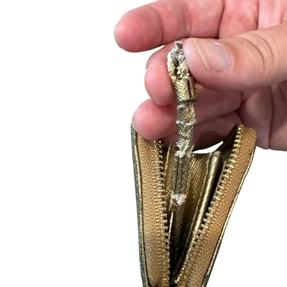 Tory Burch Robinson Metallic Gold Saffiano Leather Zip Coin Purse Case‎ Wallet
